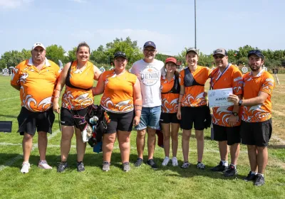 Le club de tir à l'arc de Auros et M. le Maire présents à Boé pour les play-off du championnat de France D1