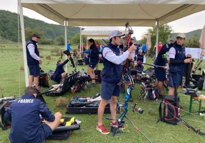 Première journée de qualifications pour les Bleus 