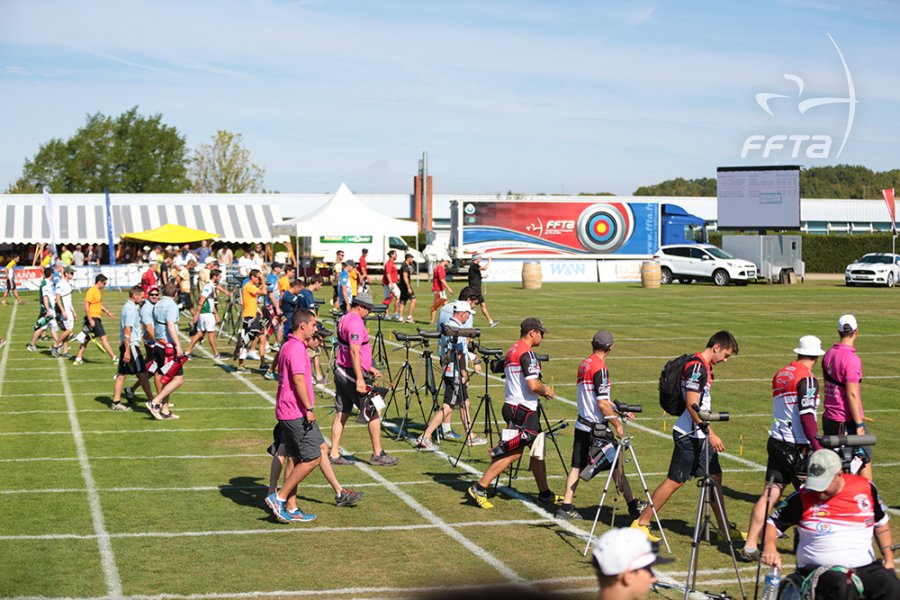 Organiser des jeux de tir à l'arc au collège et lycée